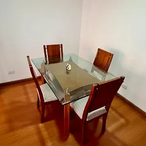 Apto Amplio En Chico - Calle 100 Apartamento Bogotá